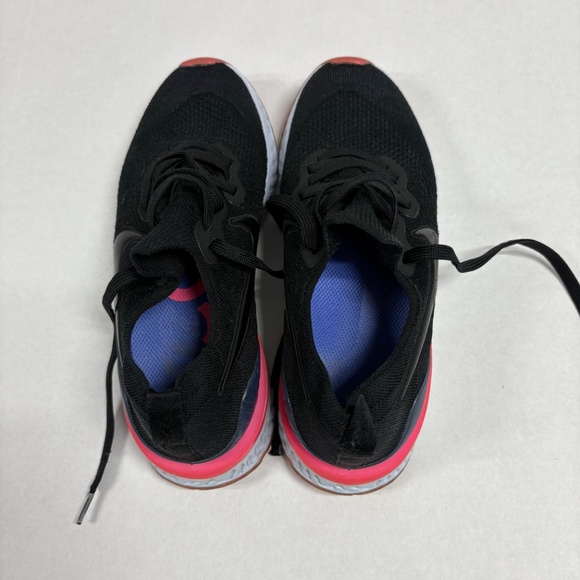 Nike Women's Epic React Flyknit Shoes -‎ Size 8. - Picture 6 of 9